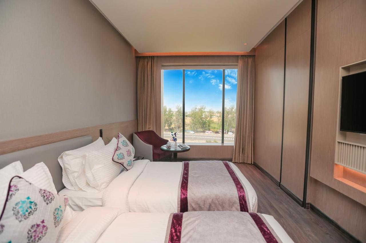 Regenta Place Verka Amritsar Exterior photo