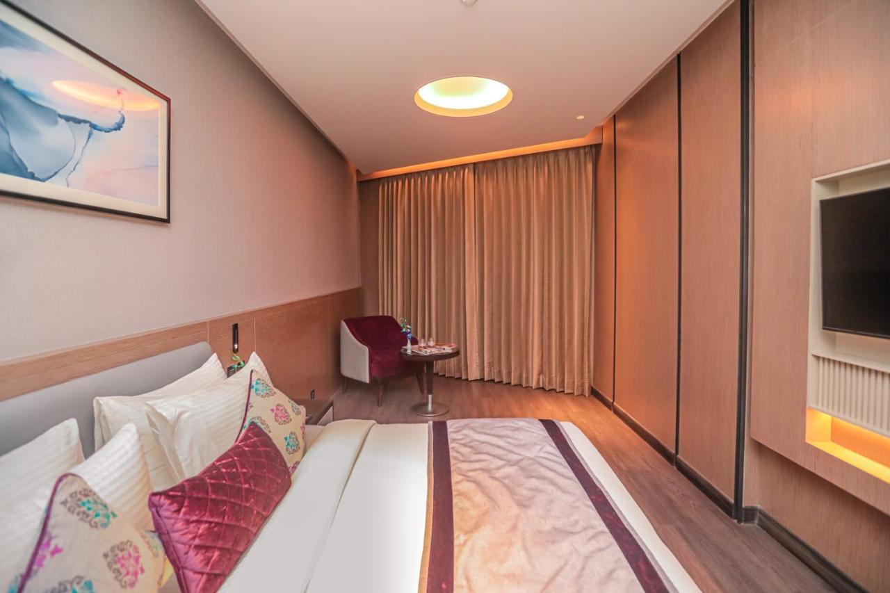 Regenta Place Verka Amritsar Exterior photo